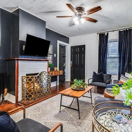 Spacious 4Br Retreat In The Heart Of Lafayette Extérieur photo