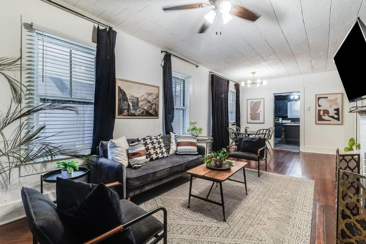 Spacious 4Br Retreat In The Heart Of Lafayette Extérieur photo
