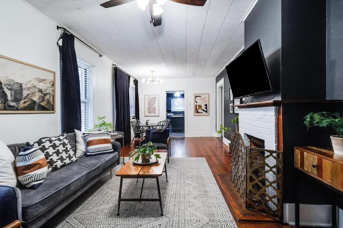 Spacious 4Br Retreat In The Heart Of Lafayette Extérieur photo